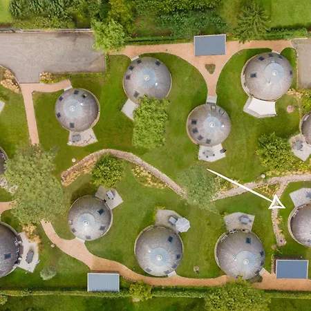 Kugelhaus Kugellager - Besonderer Rückzugsort In Runder Bauweise - Reduziert, Ruhig Und Naturnah Am Tollensesee Penzlin